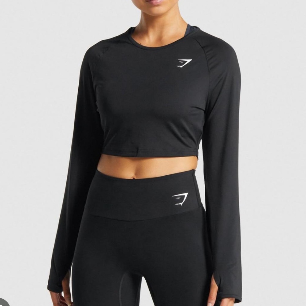 Cropped Gymshark Long Sleeve